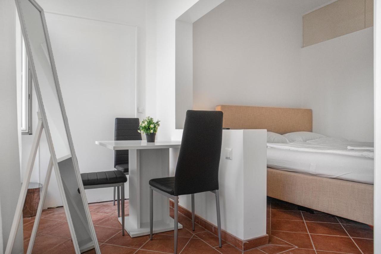 Superb 7Br Shared Apartment- Near Hauptbahnhof 비엔나 외부 사진