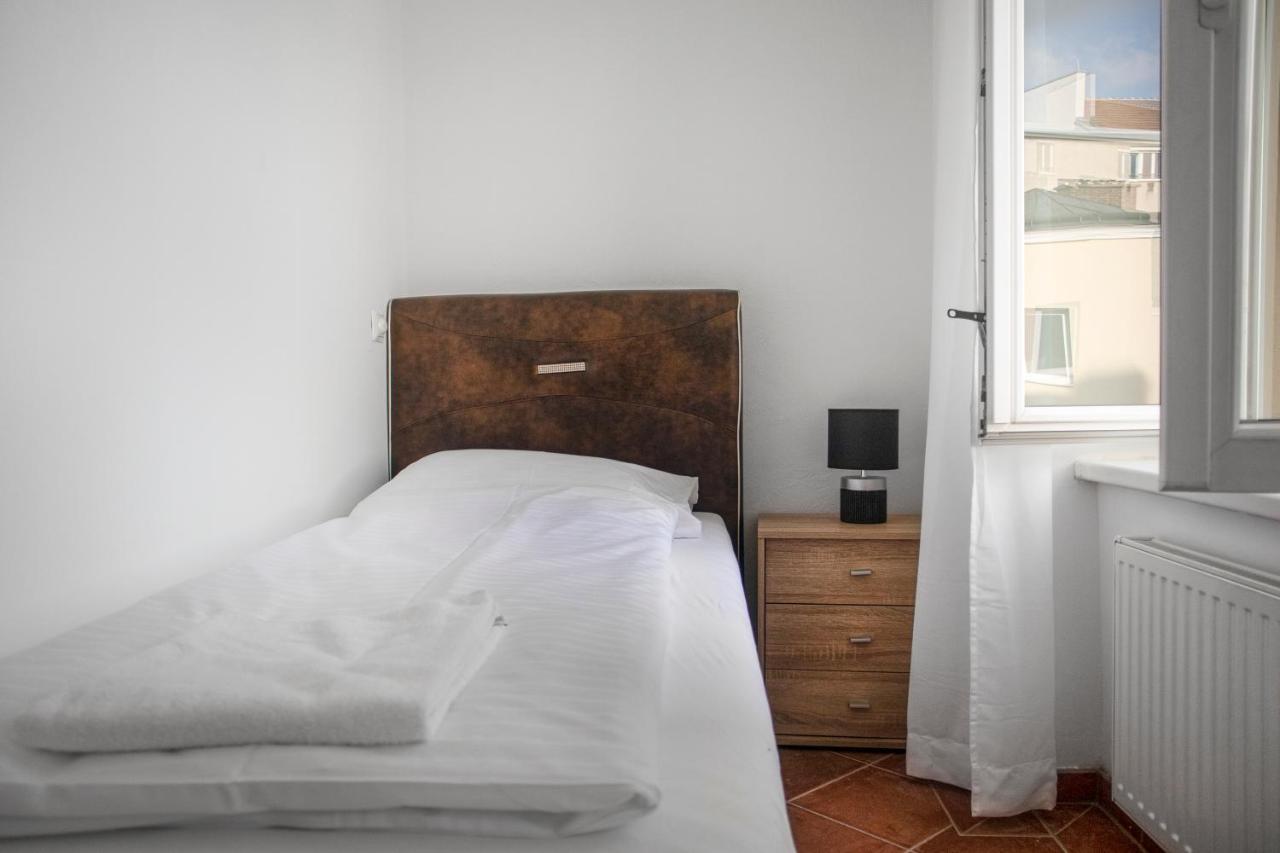 Superb 7Br Shared Apartment- Near Hauptbahnhof 비엔나 외부 사진