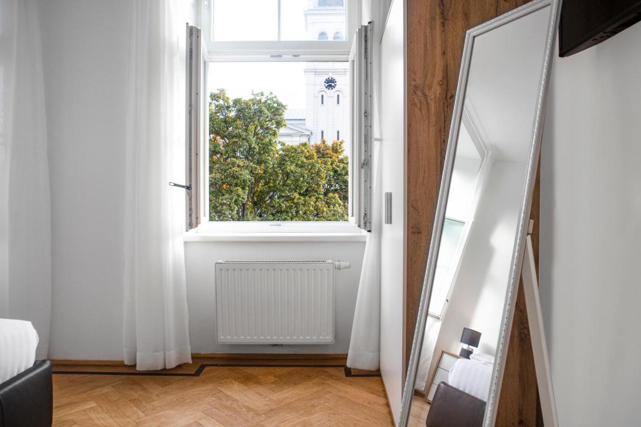 Superb 7Br Shared Apartment- Near Hauptbahnhof 비엔나 외부 사진